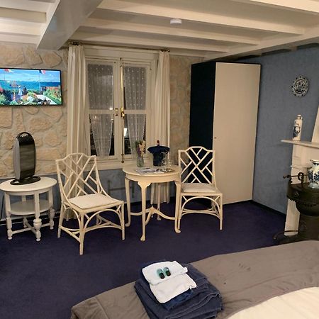 B&B Petit Chateau - Stijlvol Verblijf Centraal Gelegen In Zeeuws Vlaanderen Biervliet Экстерьер фото