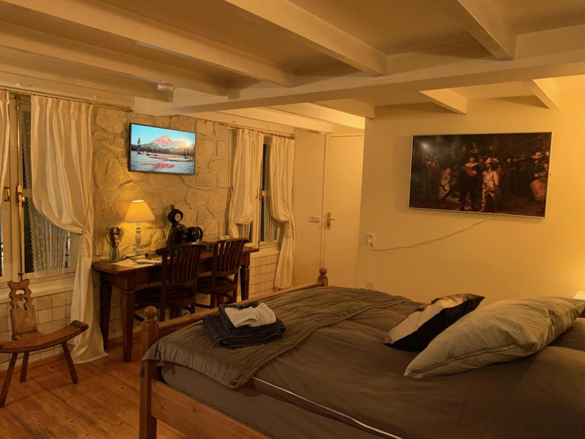 B&B Petit Chateau - Stijlvol Verblijf Centraal Gelegen In Zeeuws Vlaanderen Biervliet Экстерьер фото